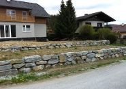 Natursteinmauer - Abgrenzung Nachbargebiet